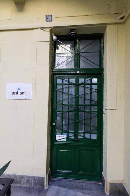 Budapest Pest-Port Apartment 4 Rooms For 16 Person Exterior foto